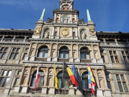 Het stadhuis van antwerpen.